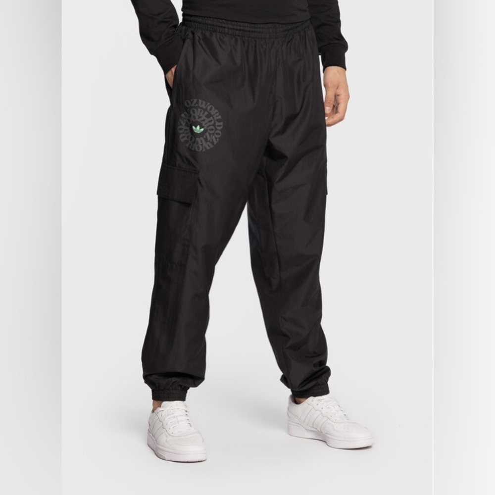 BNWT ADIDAS Originals Ozworld Cargo Pants Black Size Small Mens Hl9253